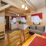 Chatki U Tadka - Idealne Dla Rodzin I Grupy Znajomych - Swietna Lokalizacja, Na Przeciwko Term Chocholowskich Vakantiehuis